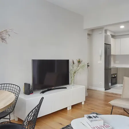 Arrasate 2 By Feelfree Daire *